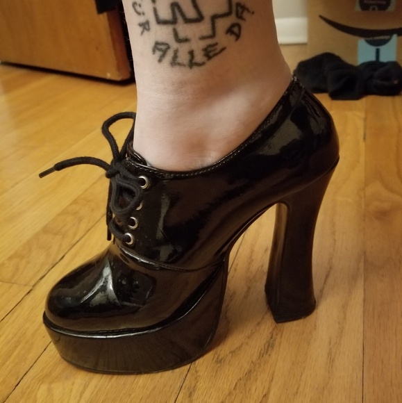 Pleaser Shoes - Ellie/Pleaser heels